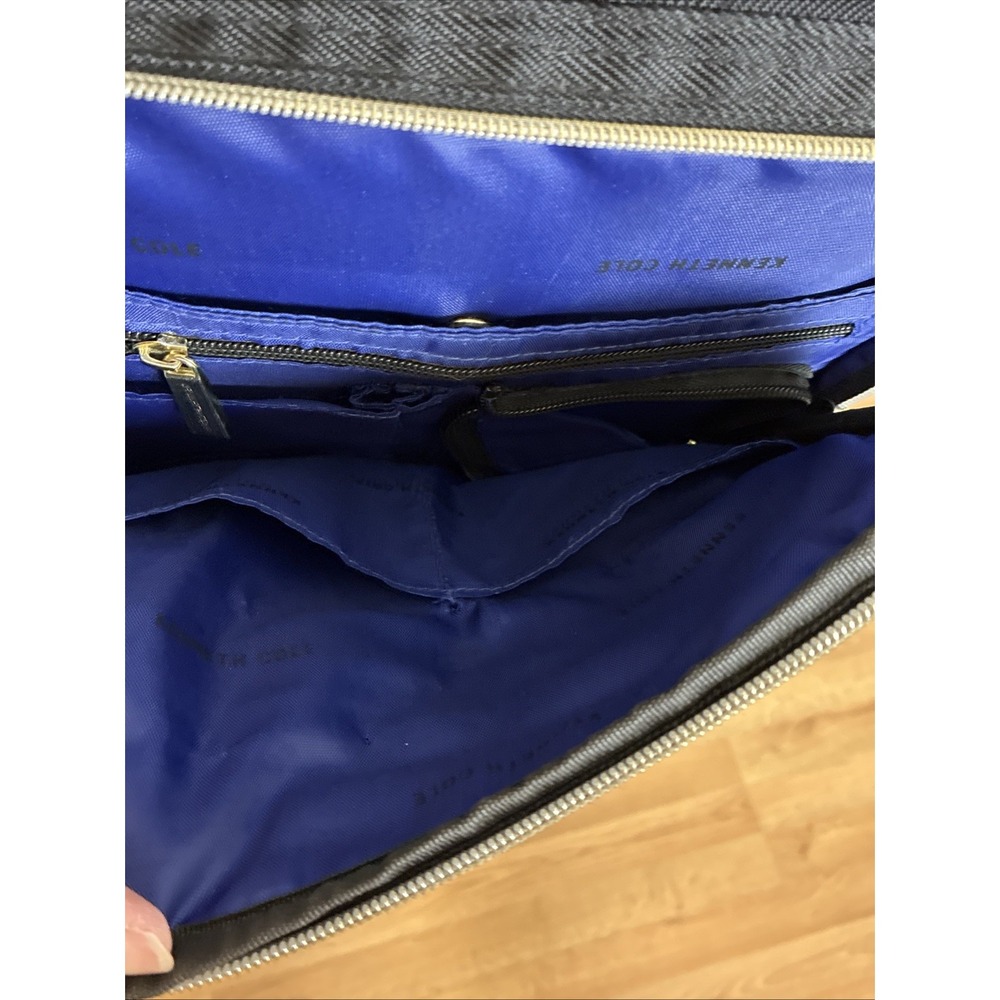 Kenneth Cole Reaction Backpack Black Nylon Chevron Quilted Gold Hardware Zipper - Picture 8 of 14